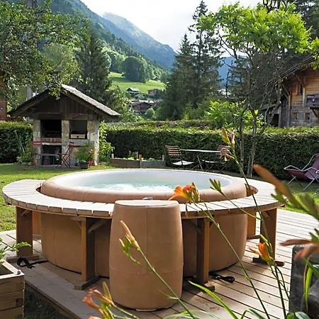 Sur Les Monts Morzine Frühstückspension